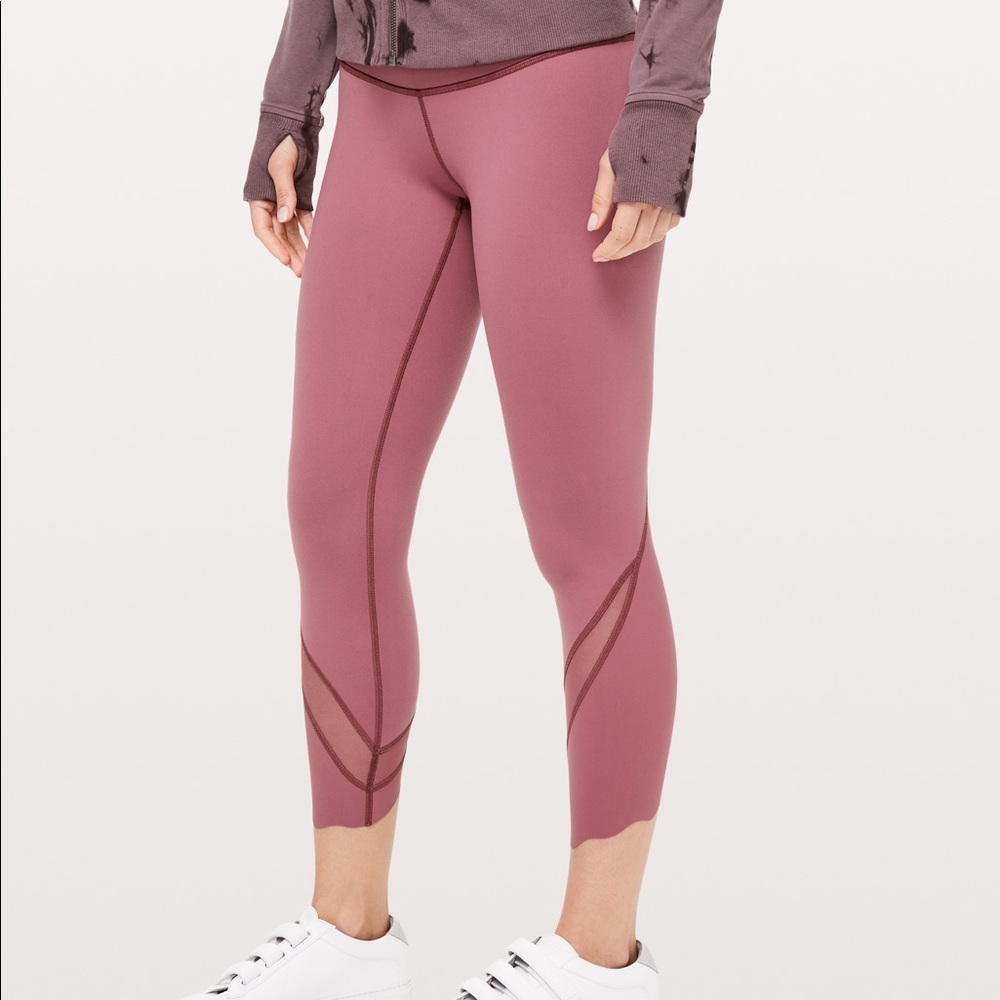 Lululemon  cropped Wonder Unders
